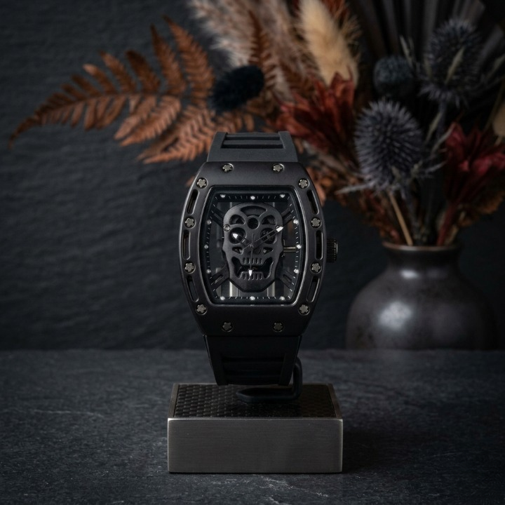 Luxury Non-Waterproof Skull Skeleton Concept Watch